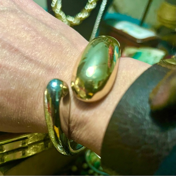 Gold & Silver Two-Toned Clamper Bracelet - Picture 4 of 4